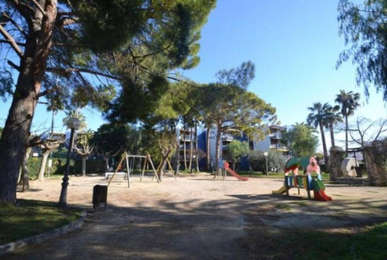 Apart. Familiar En Urbanizacion Reus Mediterrani Cambrils Exterior foto